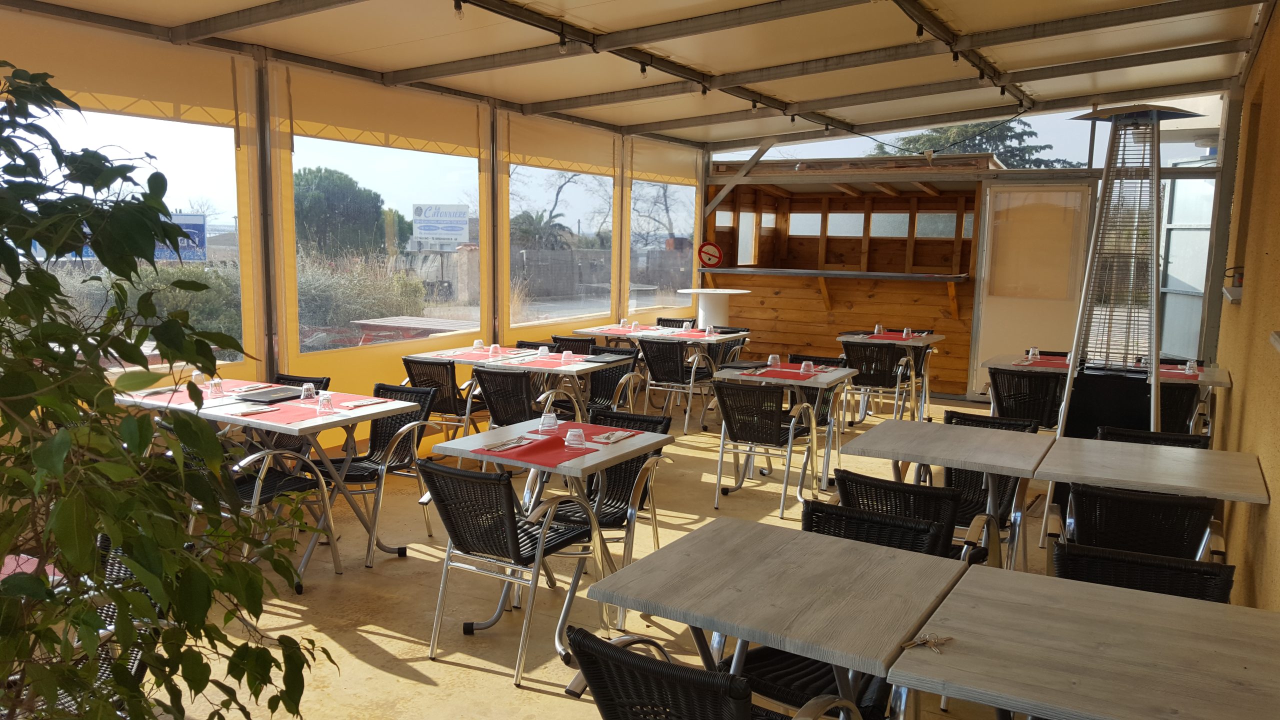 Terrasse de dégustation La Vitrine du Marin